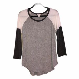 NWOT Top Girl LA Long Sleeve T-Shirt
